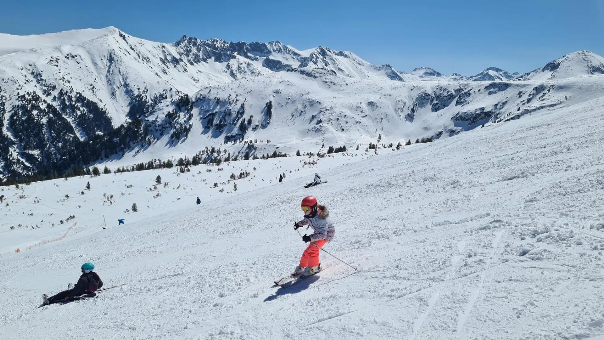 Ramada 2 Boutique Apartment Near Ski Road Bansko Bulgaria