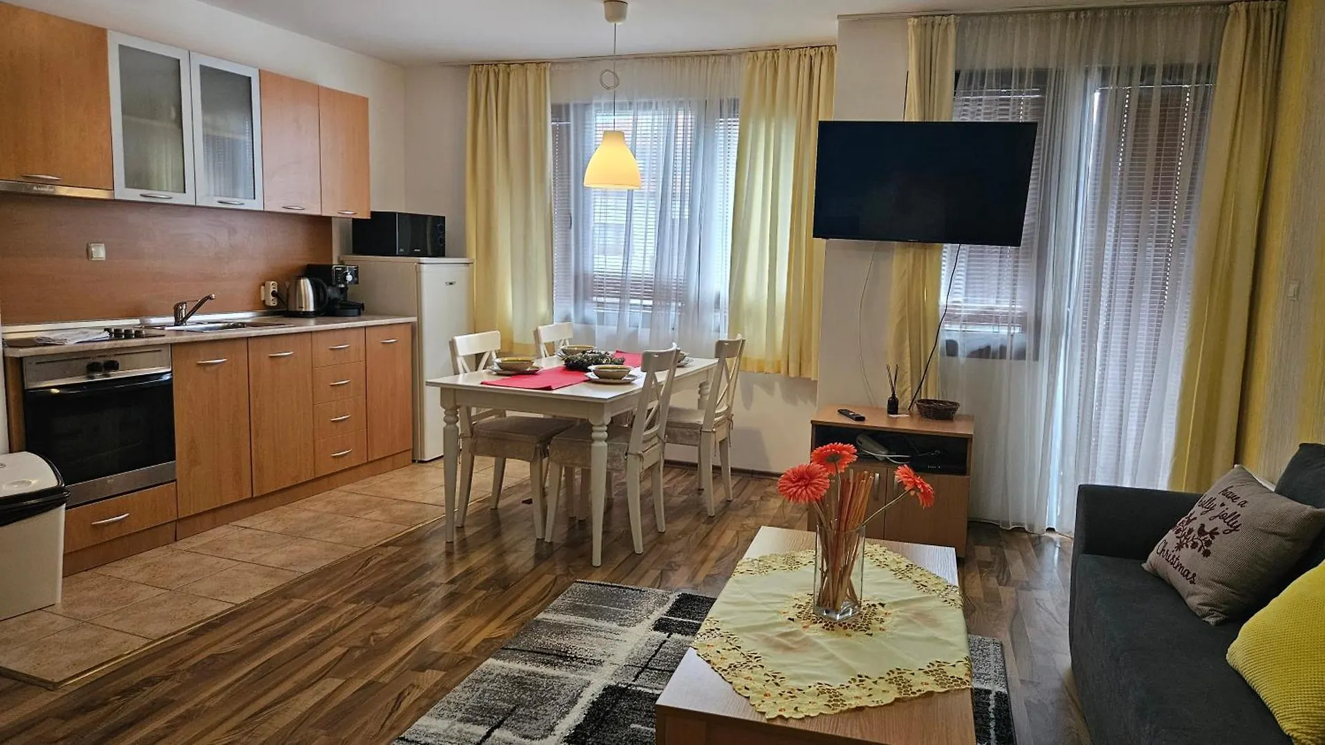 Ramada 2 Boutique Apartment Near Ski Road Bansko